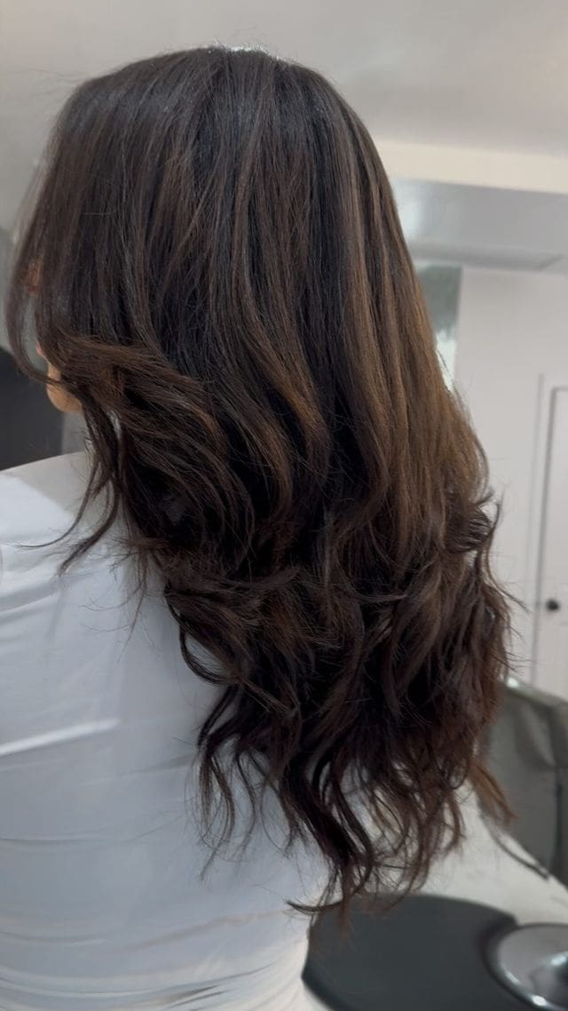 Our K-tip installs are seamless and versatile. Be it invisible or traditional your secret is save with us!

#eastvillage #nycsalon #ktip #ktipextensions #invisiblektipextensions #nycextensions #nycextensionspecialist #eastvillage #nychairstylist #texturedhair #4bhair #wavyhair #curlyhair #alltextureswelcome